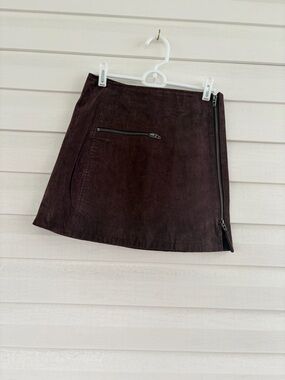 Blank NYC Leather Mini Skirt Maroon Zip Detail Edgy Chic